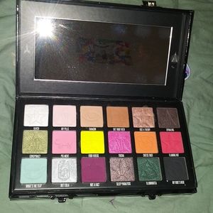 Conspiracy palette